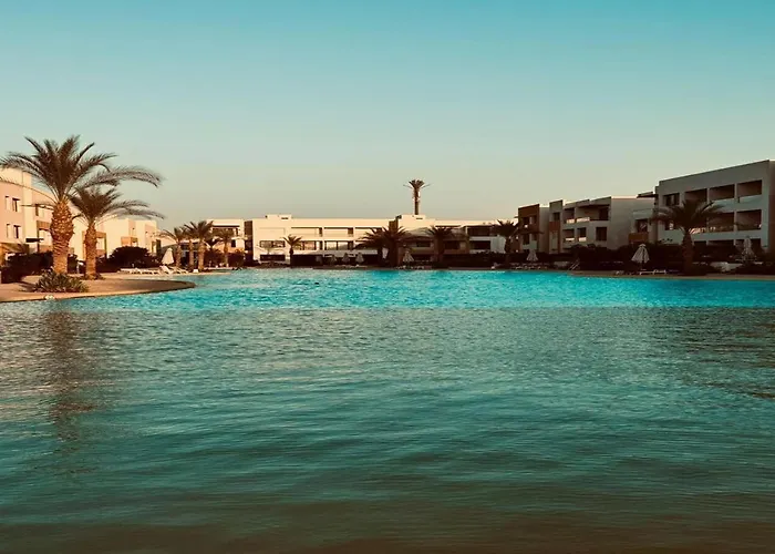 Chic 2br Sea View Groove Ainsokhna - Club By Mila Ain Sukhna